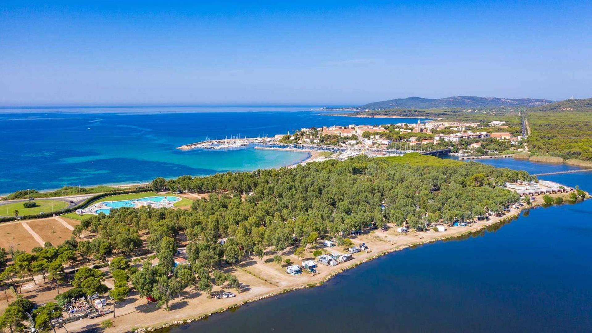 Glamping At Sardinia Hotel อาลเกโร ภายนอก รูปภาพ