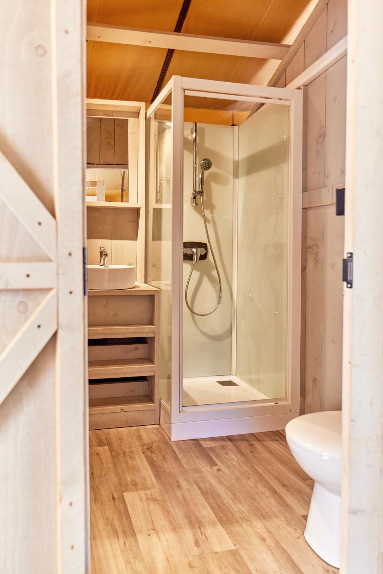 Glamping At Sardinia Hotel อาลเกโร ภายนอก รูปภาพ