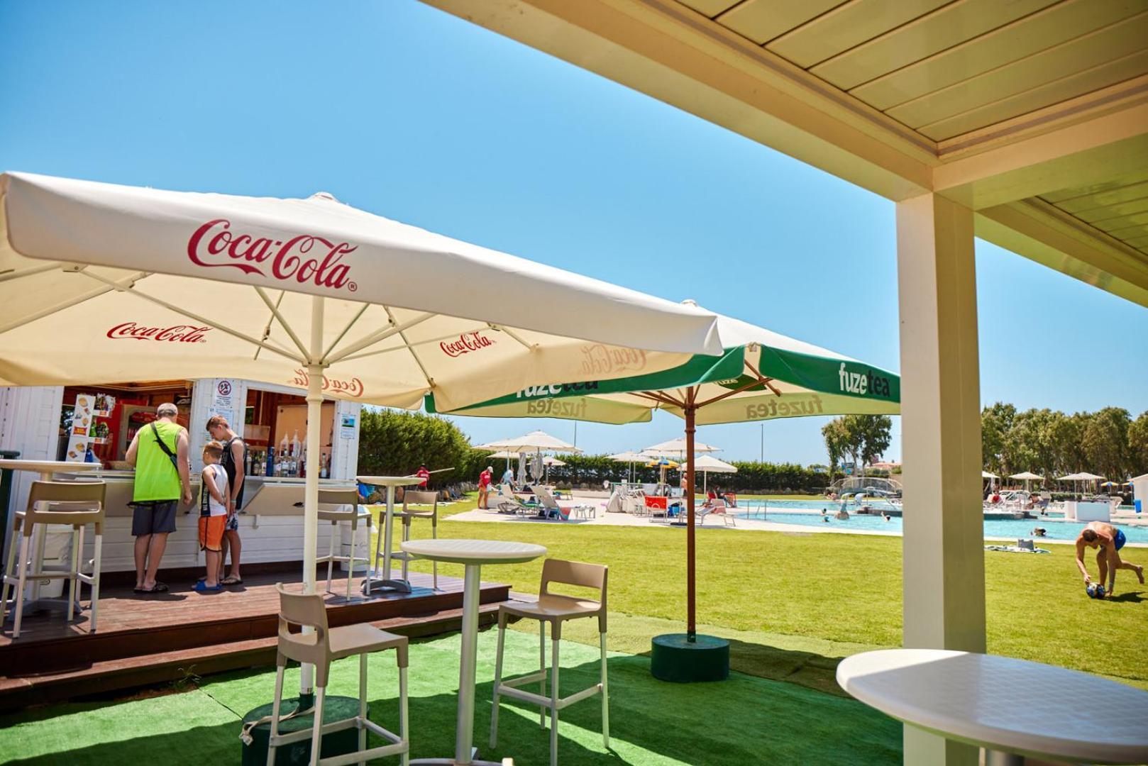 Glamping At Sardinia Hotel อาลเกโร ภายนอก รูปภาพ